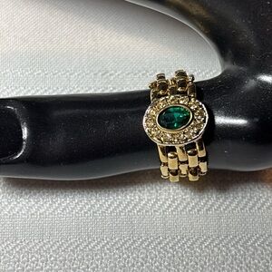 Green Crystal Link Band Ring